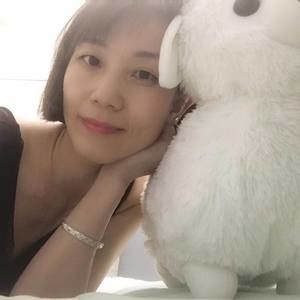 Meet your Posher, Sarina